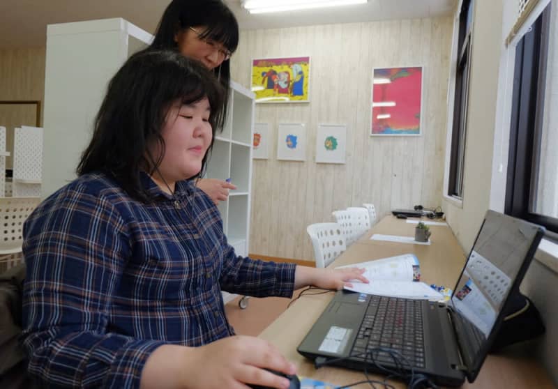 高卒資格目指せるプログラム導入 就労支援事業所フォーオールプロダクト